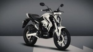 Revolt RV400